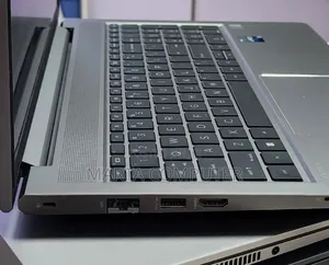 New Laptop HP ZBook 14 32GB Intel Core i9 SSD 512GB