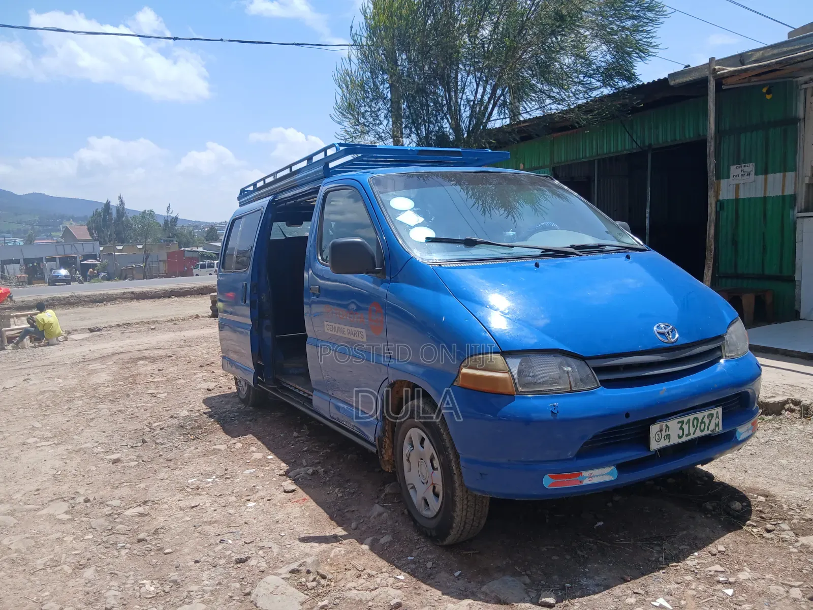 Toyota Coaster 2000 Blue