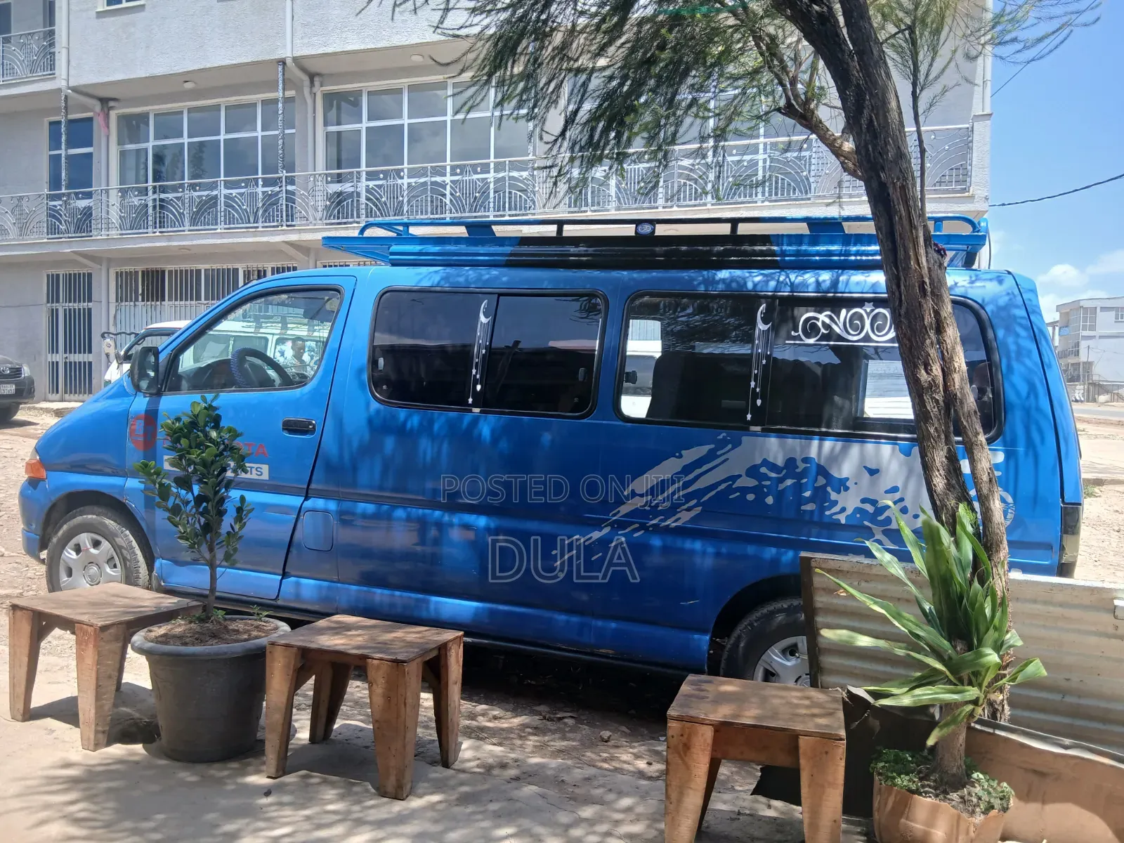 Toyota Coaster 2000 Blue