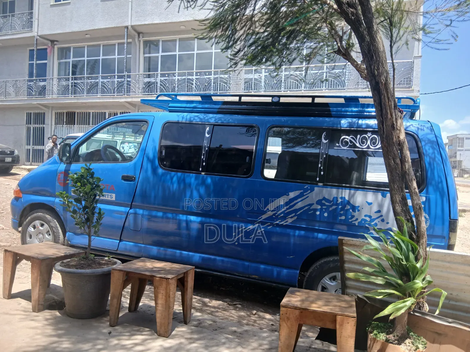 Toyota Coaster 2000 Blue