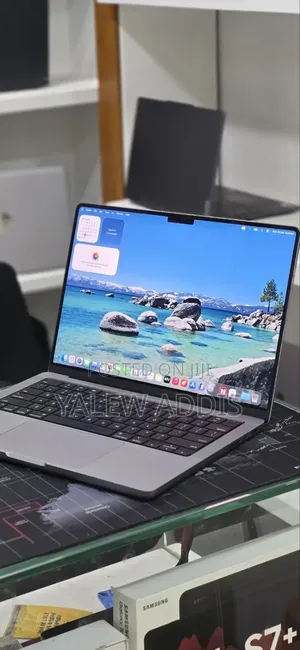 New Laptop Apple MacBook Pro 2021 M1 32GB Apple M1 SSD 512GB