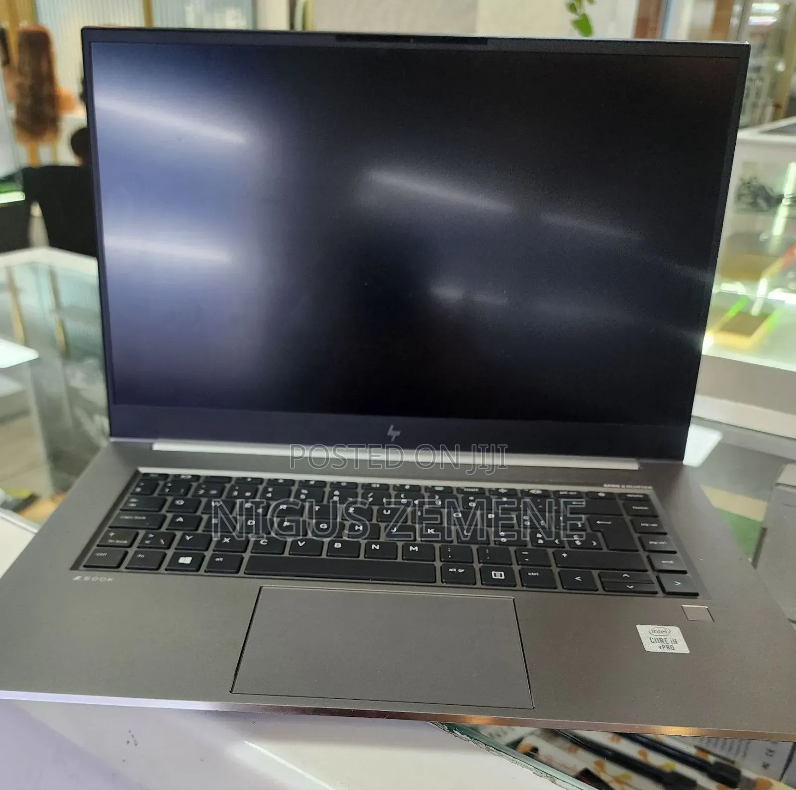 New Laptop HP ZBook 14 32GB Intel Core i9 SSD 512GB