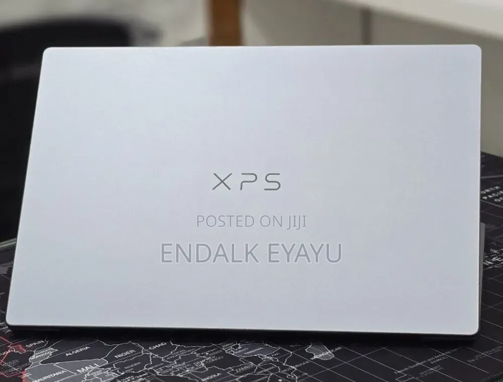 New Laptop Dell XPS 13 8GB Intel Core 5 SSD 512GB