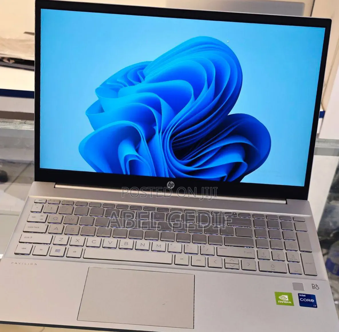 New Laptop HP Pavilion 15 16GB Intel Core i7 SSD 512GB