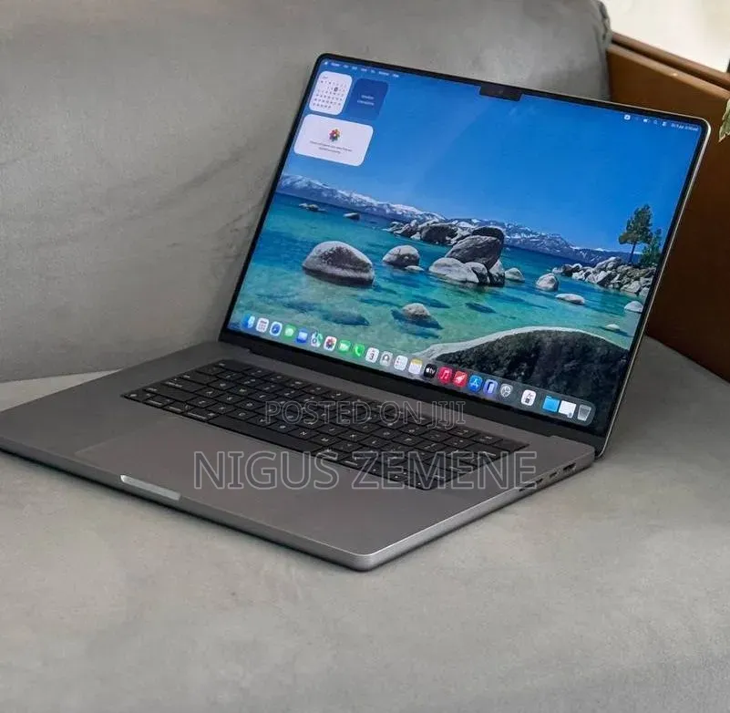 New Laptop Apple MacBook Pro 2021 M1 16GB Apple M1 Pro SSD 512GB