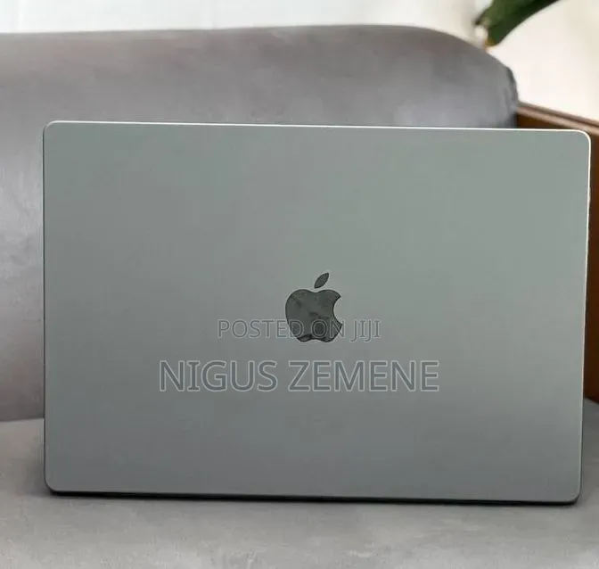 New Laptop Apple MacBook Pro 2021 M1 16GB Apple M1 Pro SSD 512GB