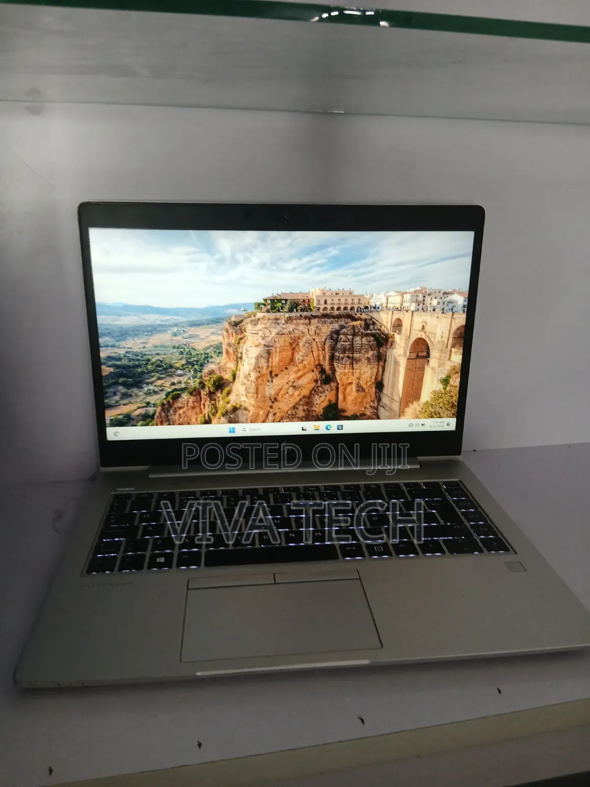New Laptop HP EliteBook 840 G5 16GB Intel Core i5 SSD 512GB