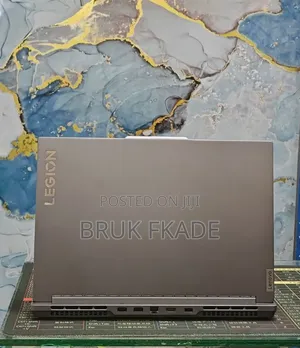 New Laptop Lenovo Legion 5 16GB AMD Ryzen 7 SSD 1T
