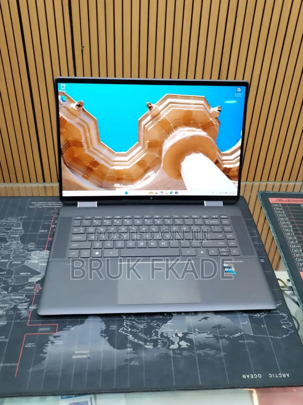 New Laptop HP Spectre X360 16GB Intel Core i7 SSD 512GB