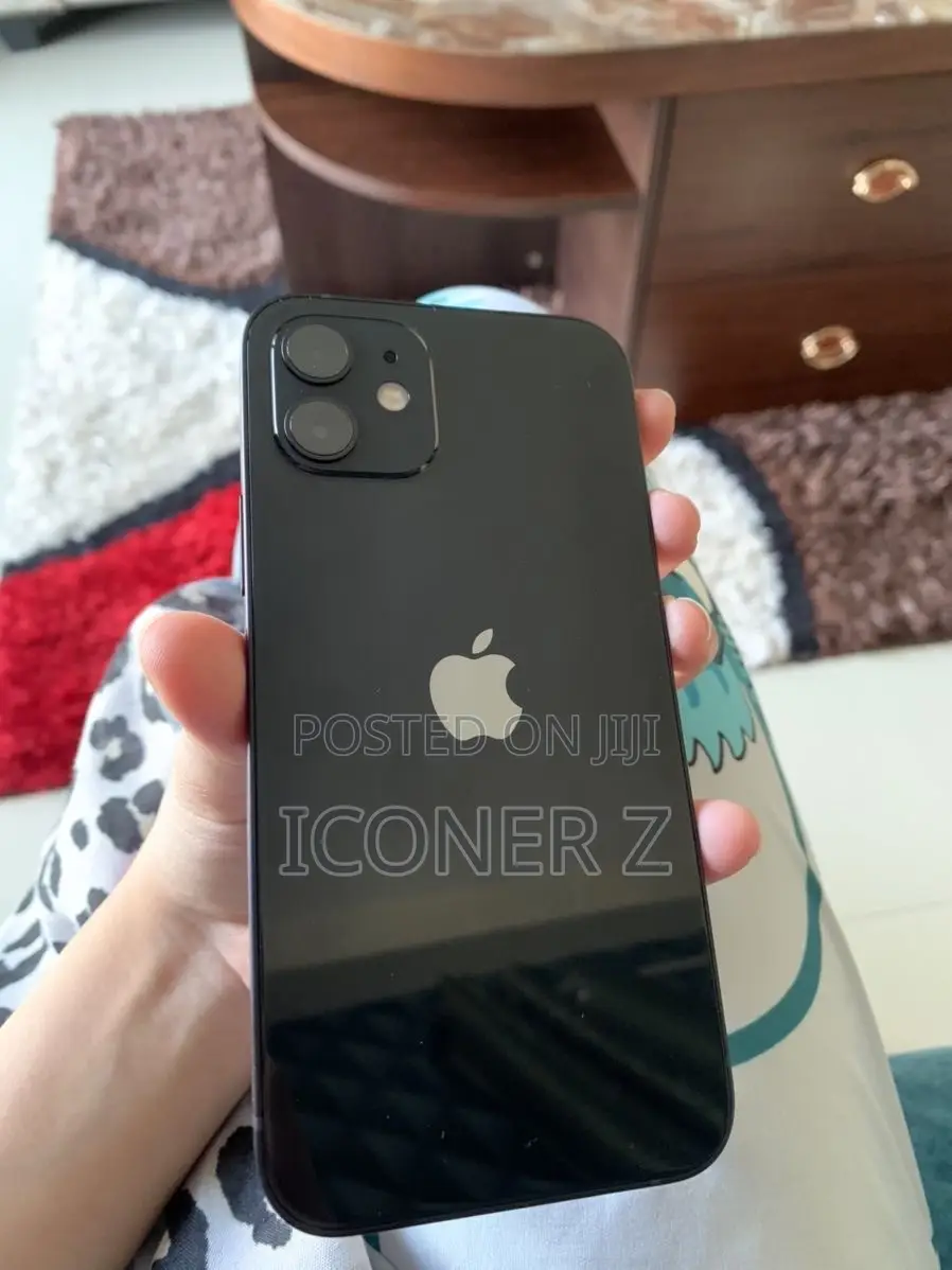 New Apple iPhone 12 128 GB Black