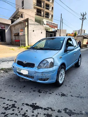 Toyota Vitz 1.0 FWD 3dr 2004 Blue