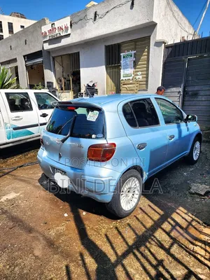 Toyota Vitz 1.0 FWD 3dr 2004 Blue