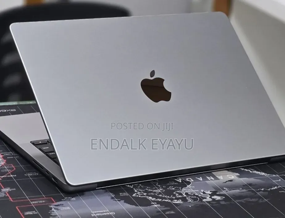 New Laptop Apple MacBook Pro 2021 M1 32GB Apple M1 Pro SSD 512GB