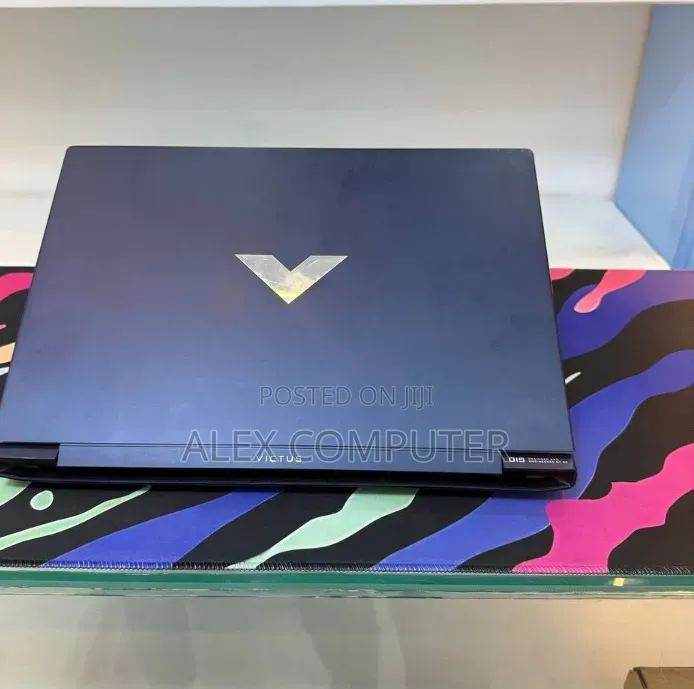 New Laptop HP Victus 15 16GB Intel Core i5 SSD 1T