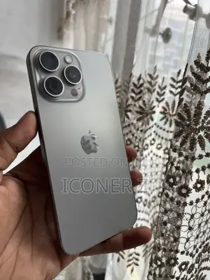 Apple iPhone 15 Pro Max 256 GB Graphite