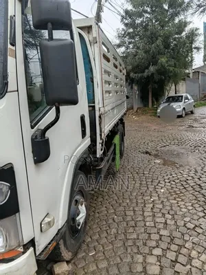 Obama Isuzu