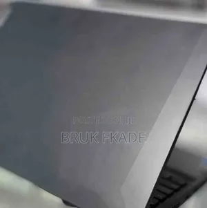 New Laptop Lenovo Ideapad 3 16GB Intel Core i5 SSD 512GB