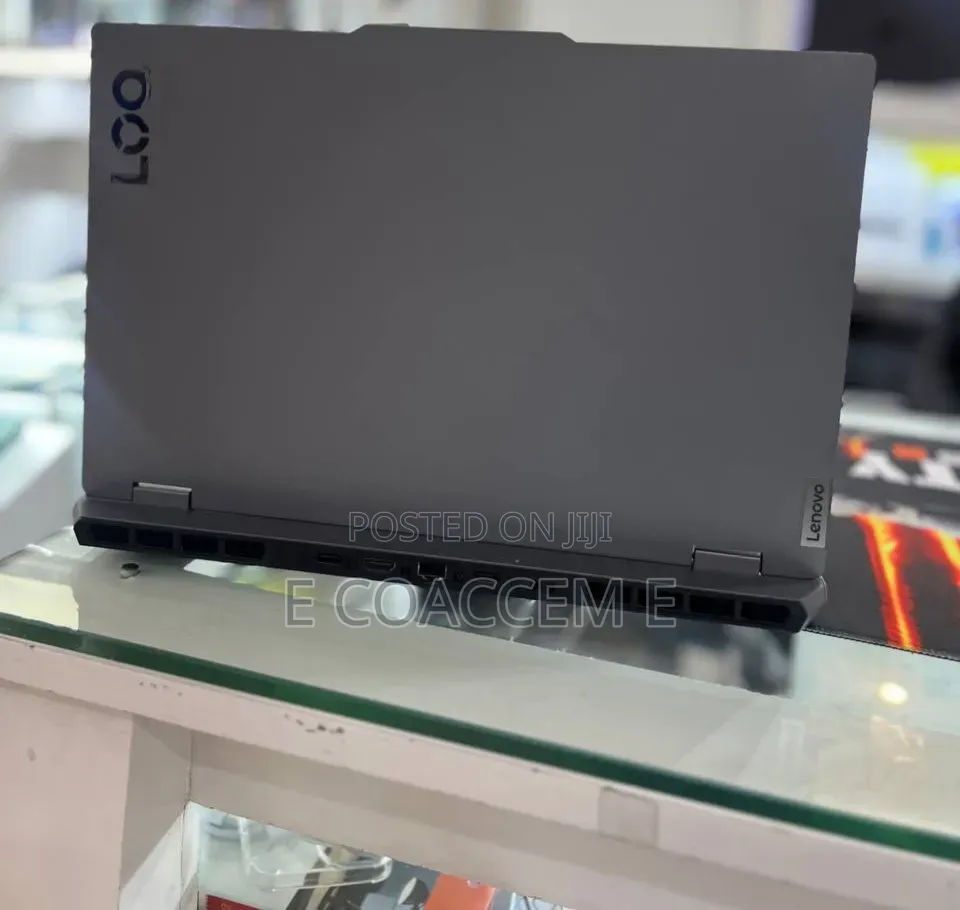 New Laptop Lenovo 16GB AMD Ryzen 5 SSD 512GB