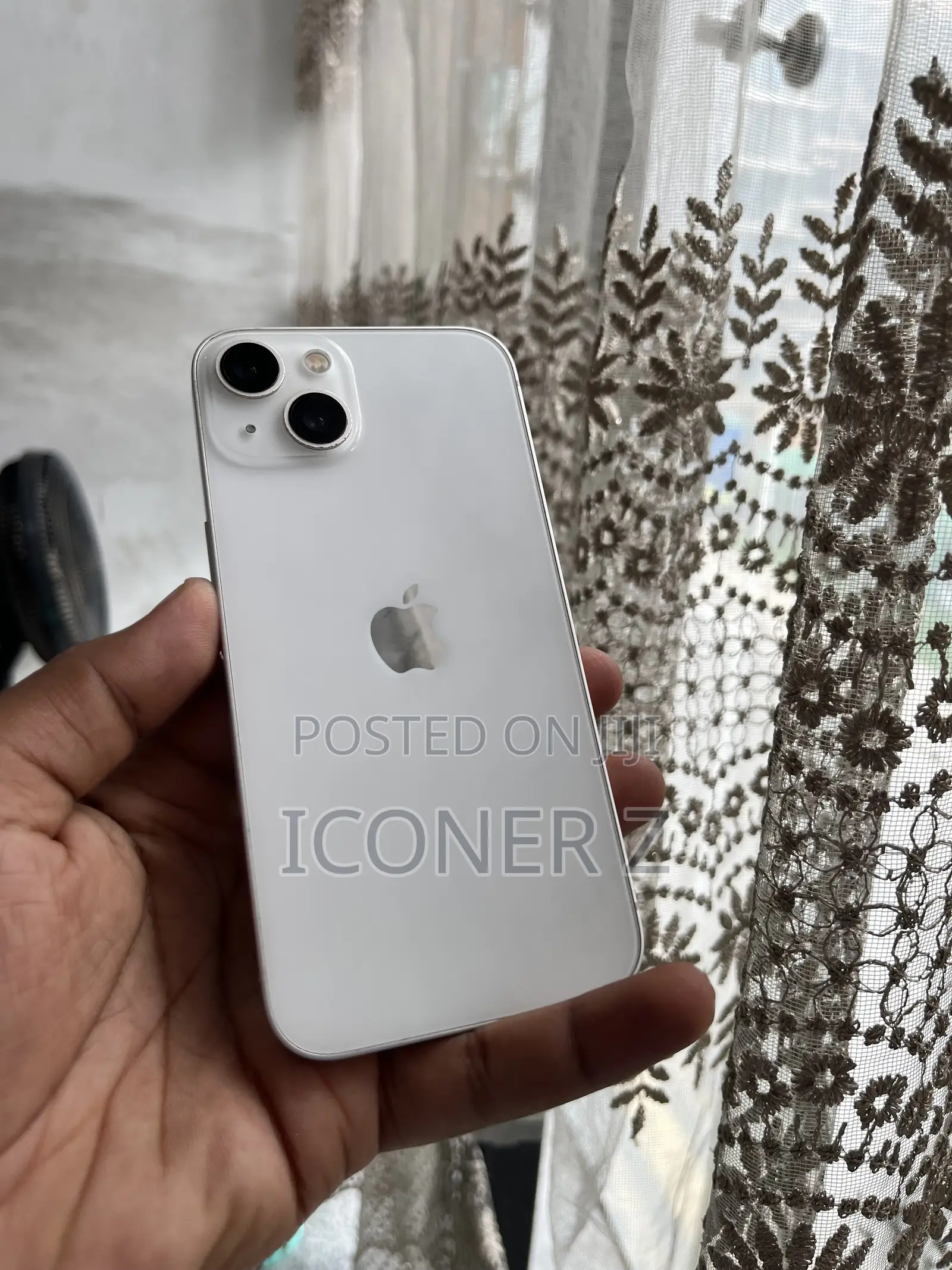 New Apple iPhone 13 128 GB White
