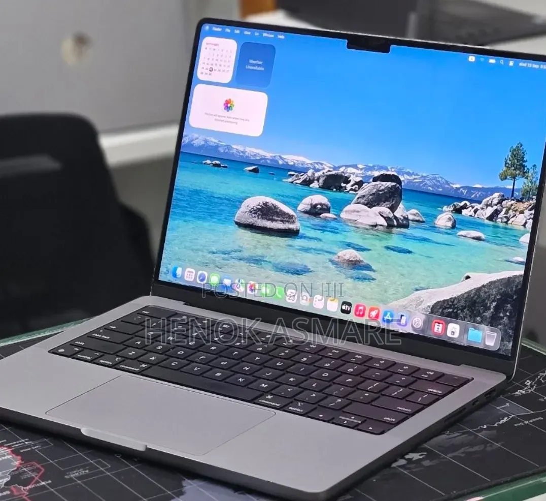 New Laptop Apple MacBook Pro 2021 M1 32GB Apple M1 SSD 512GB