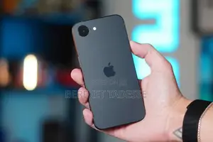 New Apple iPhone 17e 512 GB Black
