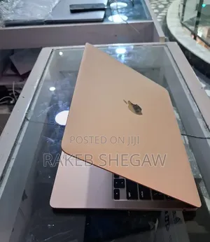 New Laptop Apple MacBook Air 2020 M1 8GB Apple M1 SSD 512GB