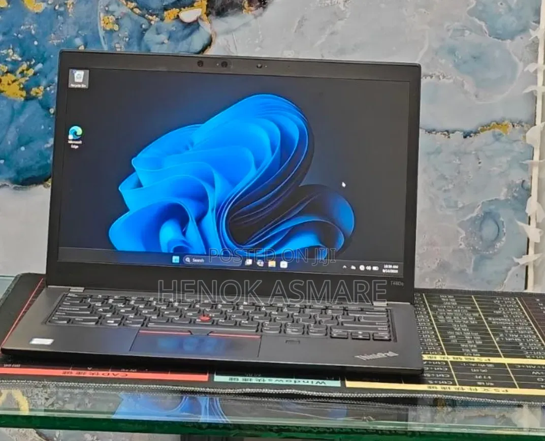 New Laptop Lenovo ThinkPad T14 G1 8GB Intel Core i7 SSD 256GB