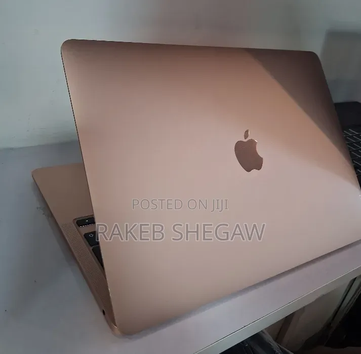 New Laptop Apple MacBook Air 2022 M2 8GB Apple M1 SSD 256GB