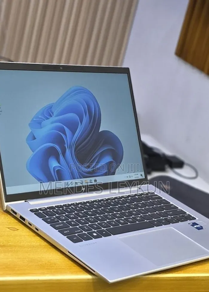 New Laptop HP EliteBook 840 16GB Intel Core i7 SSD 512GB