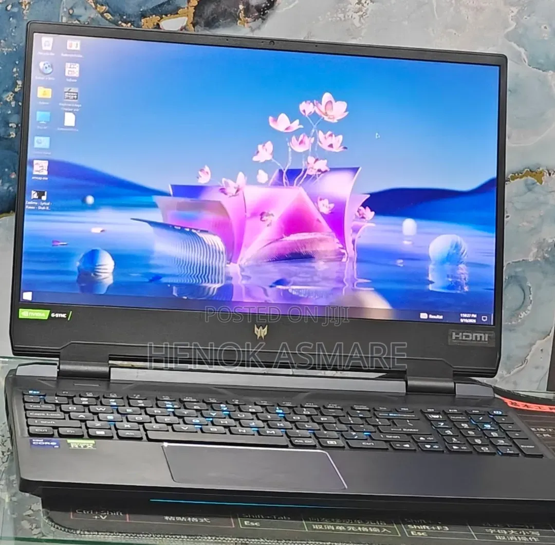 New Laptop Acer Predator Helios 300 16GB Intel Core i9 SSD 512GB