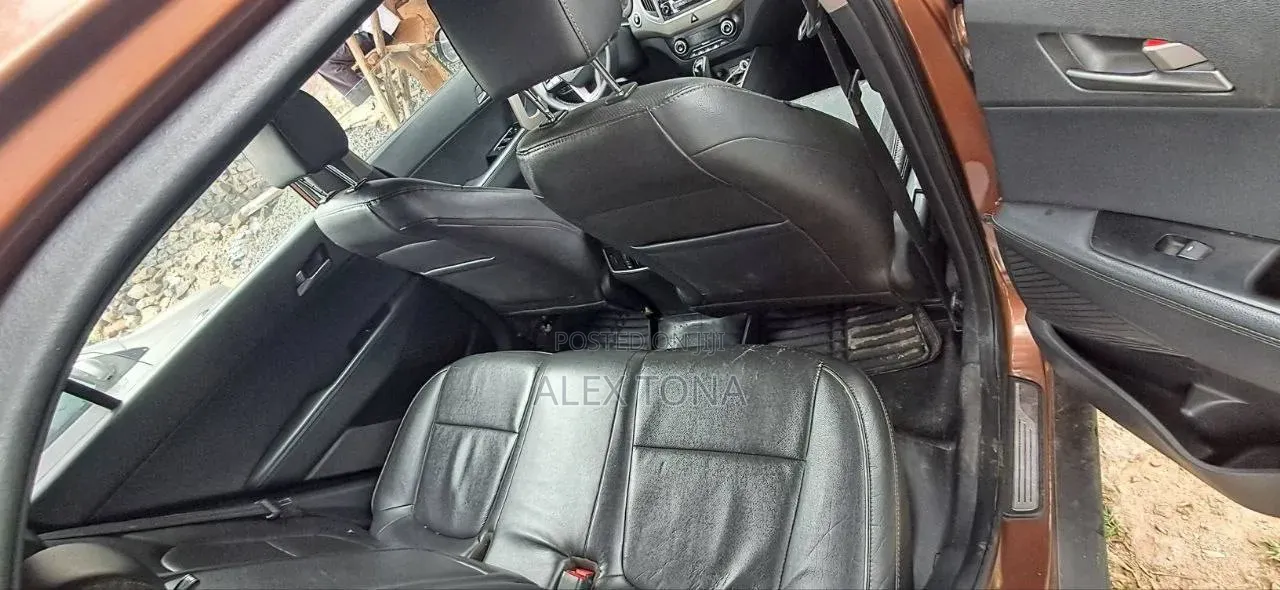 Hyundai Creta 2017 Orange
