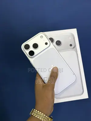 New Apple iPhone 17 Pro 256 GB Silver
