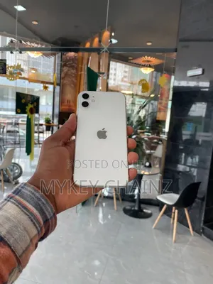 Apple iPhone 11 128 GB White