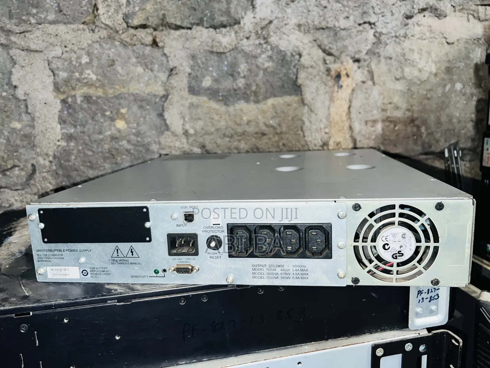APC Smart Server Ups Sua1500rmi2u