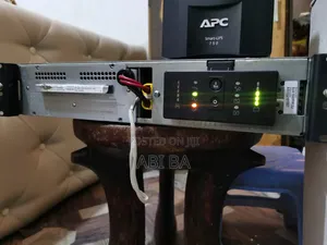 APC Smart Server Ups Sua1500rmi2u