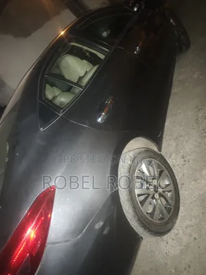 Toyota Yaris 2020 Gray