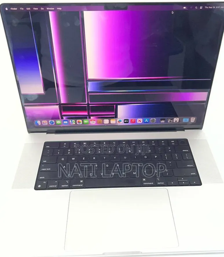 New Laptop Apple MacBook Pro 2021 M1 16GB Apple M1 Pro SSD 512GB