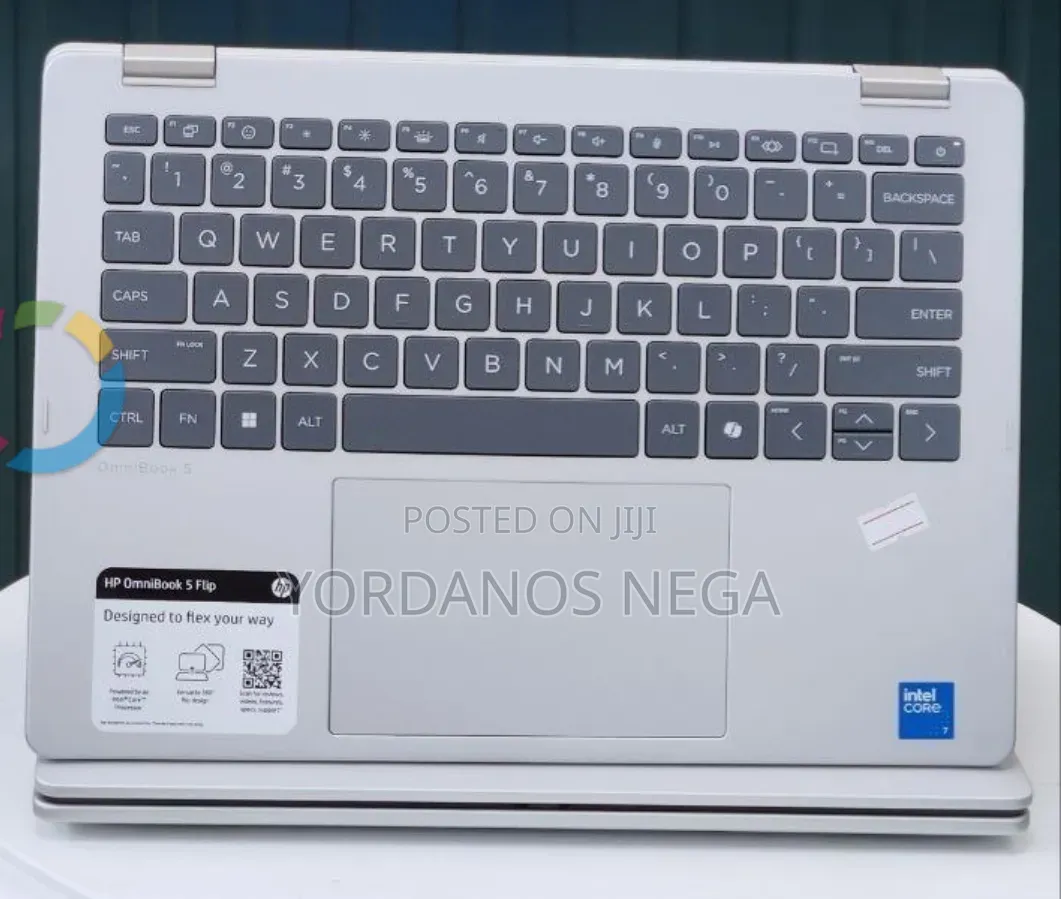New Laptop HP OmniBook 5 Flip 16GB Intel Core 7 SSD 512GB