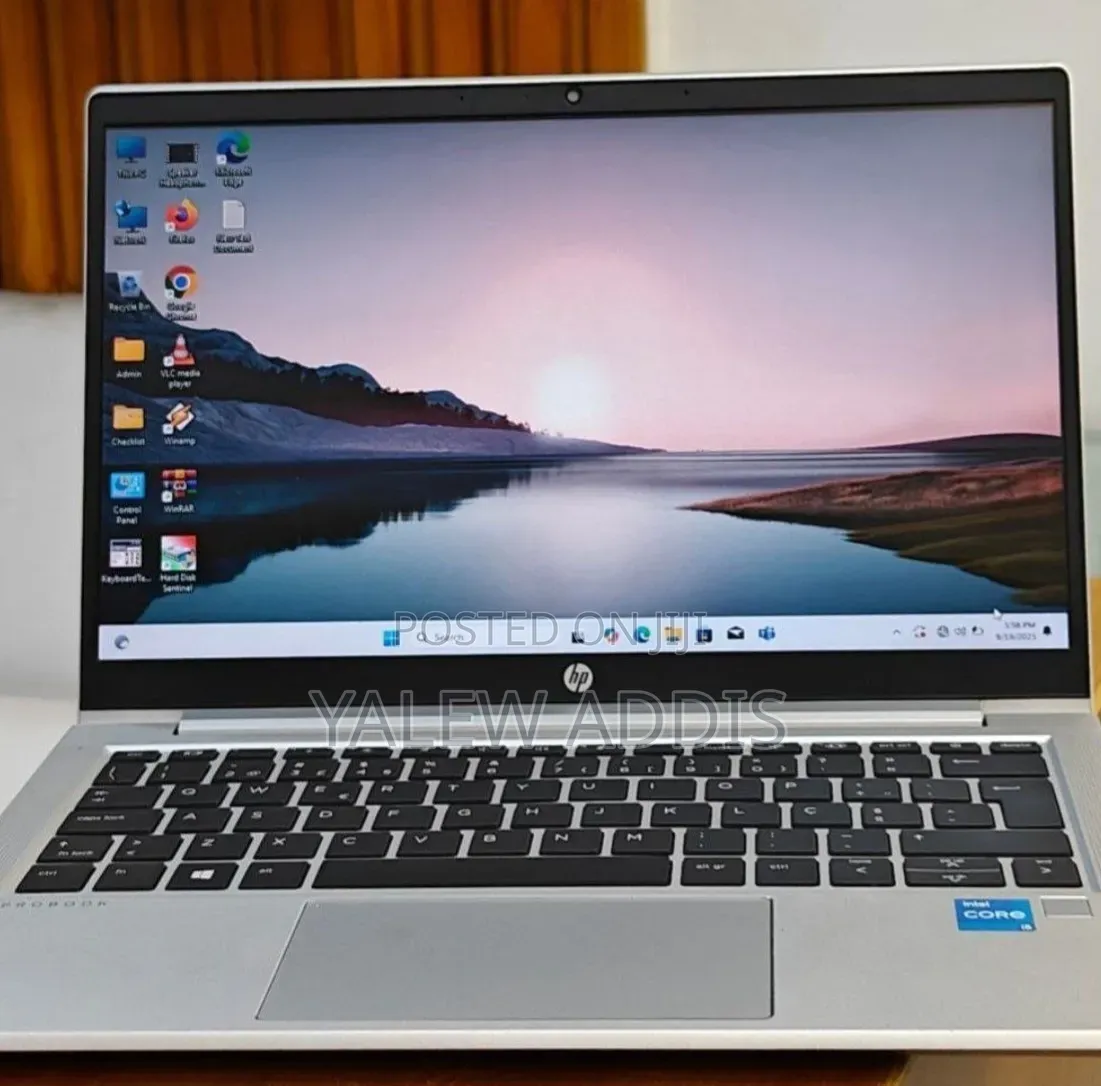 New Laptop HP ProBook 460 G11 16GB Intel Core i5 SSD 512GB