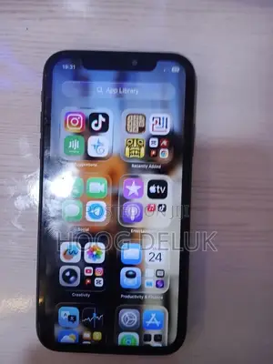 Apple iPhone 11 64 GB Black