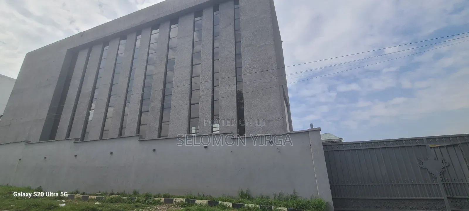 የሚከራይ መጋዘን ጃክሮስ አከባቢ