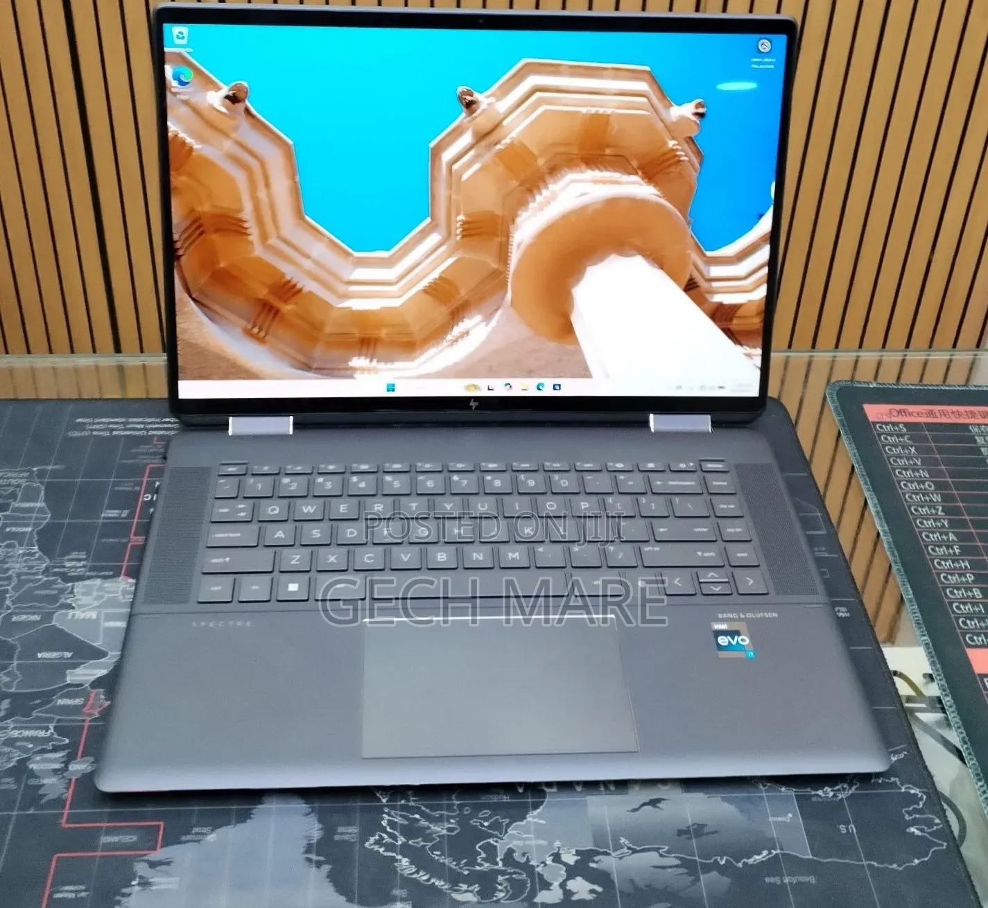 New Laptop HP Spectre 16GB Intel Core i7 SSD 512GB