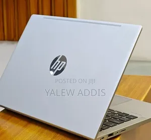 New Laptop HP ProBook 460 G11 16GB Intel Core i5 SSD 512GB