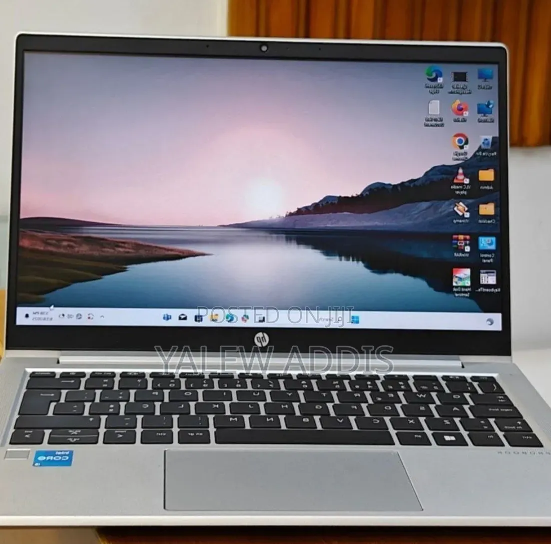 New Laptop HP ProBook 460 G11 16GB Intel Core i5 SSD 512GB