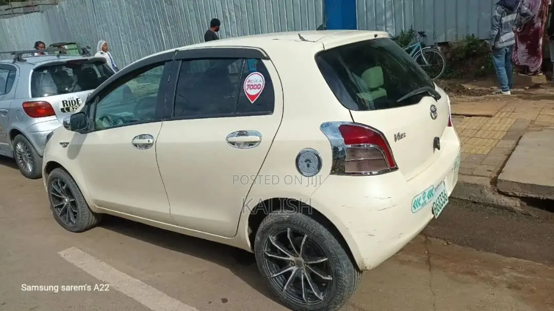 Toyota Yaris 2006 Ivory