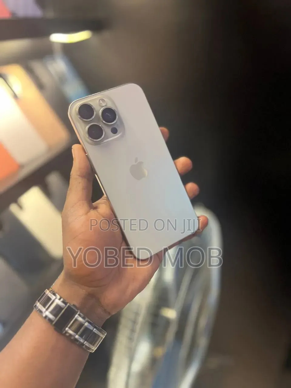 Apple iPhone 15 Pro Max 256 GB