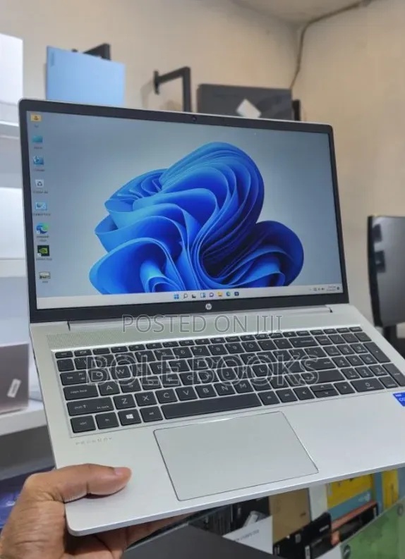 New Laptop HP Probook 450 16GB Intel Core i7 SSD 512GB