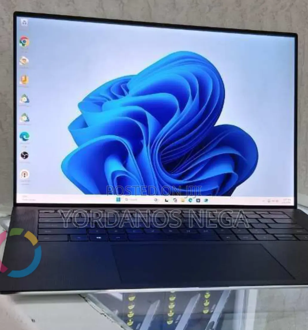 New Laptop Dell XPS 15 9500 16GB Intel Core i7 SSD 512GB