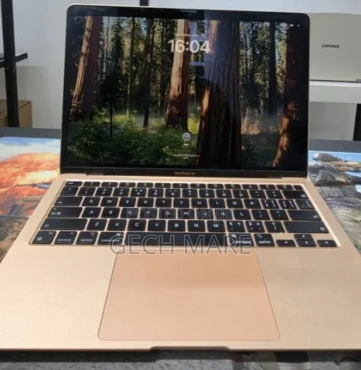 New Laptop Apple MacBook Air 2020 M1 8GB Intel SSD 256GB