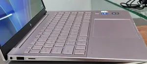 New Laptop HP Pavilion X2 10 16GB Intel Core i5 SSD 1T